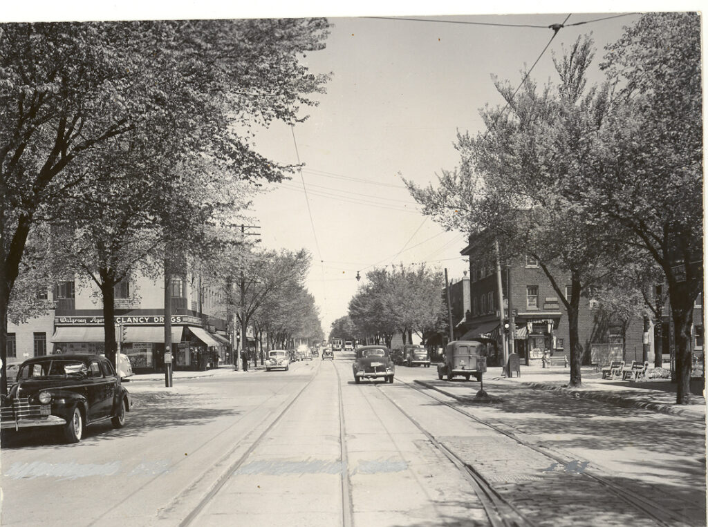 Oakland Ave and Capiltol Dr intersection.